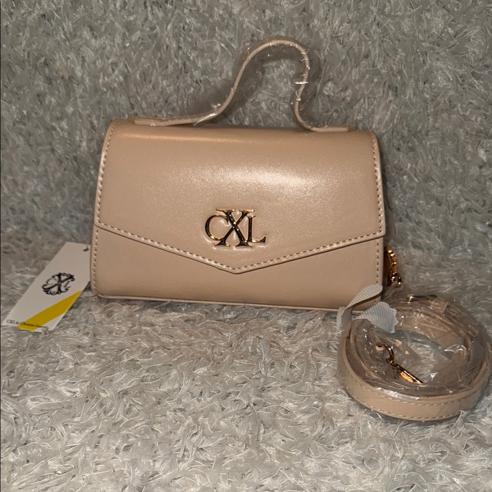 ⭐️$25⭐️Christian Lacroix Bag NWT